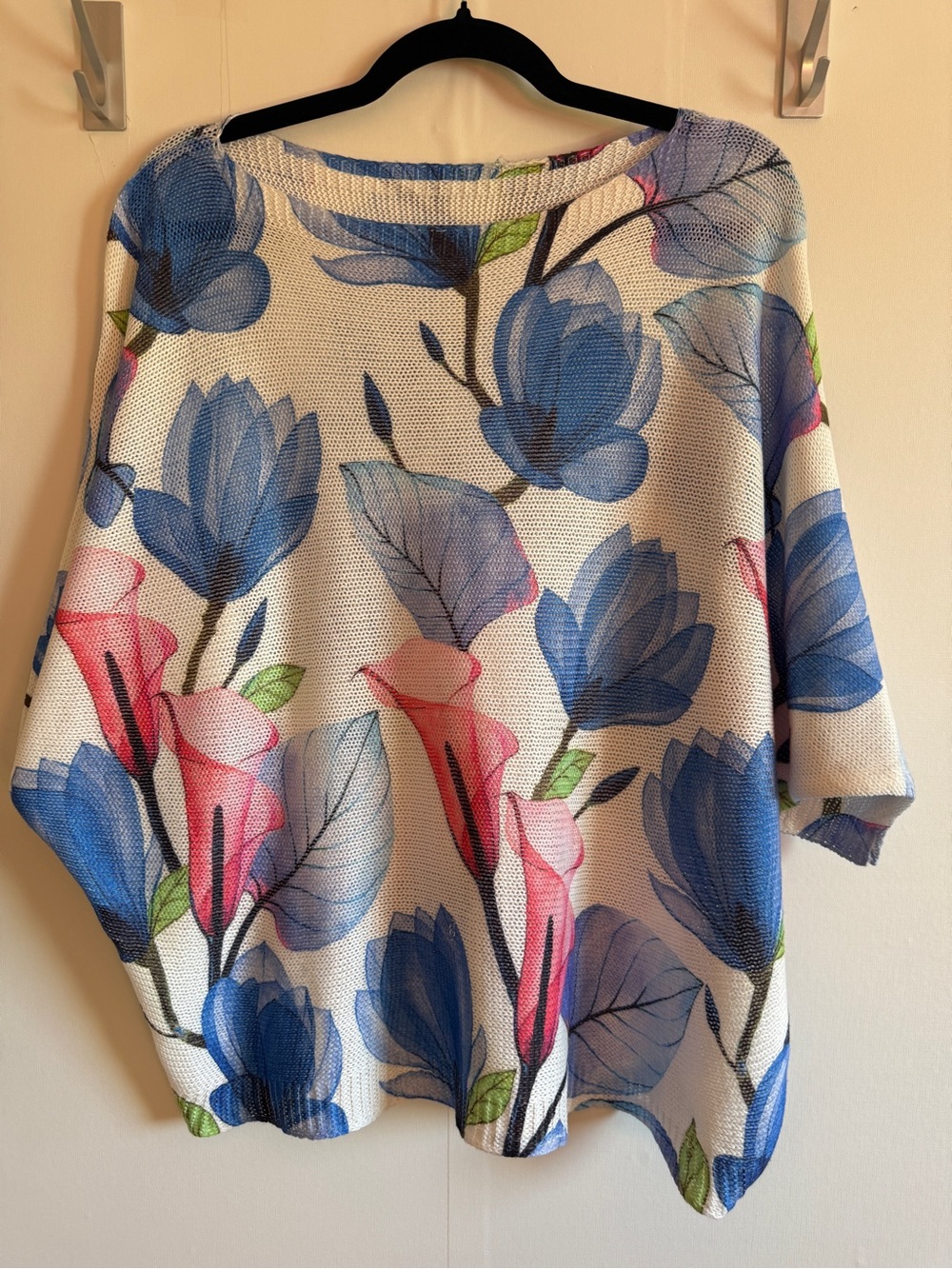 Floral Knit Sweater Batwing Top White Blue Pink 3/4 Sleeve Oversized One Size